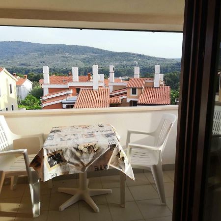 Laura&Nevio Apartments&Rooms Cres Buitenkant foto