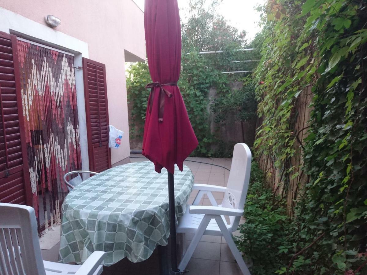Laura&Nevio Apartments&Rooms Cres Buitenkant foto